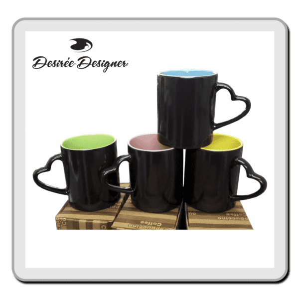Caneca Love Individual Mágica com Interior Colorido
